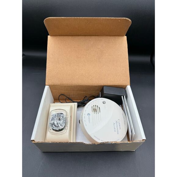 Silent Call Communications Series Wireless Carbon Monoxide Detector - Picture 8 of 9